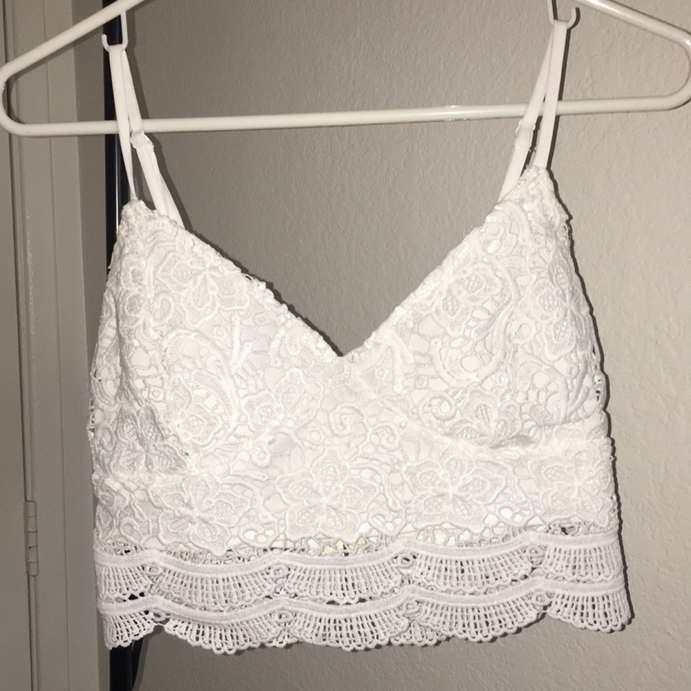Bralet / crop spaghetti shirt